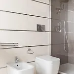 A World Aparts - 87 Boschetto Apartment Rome